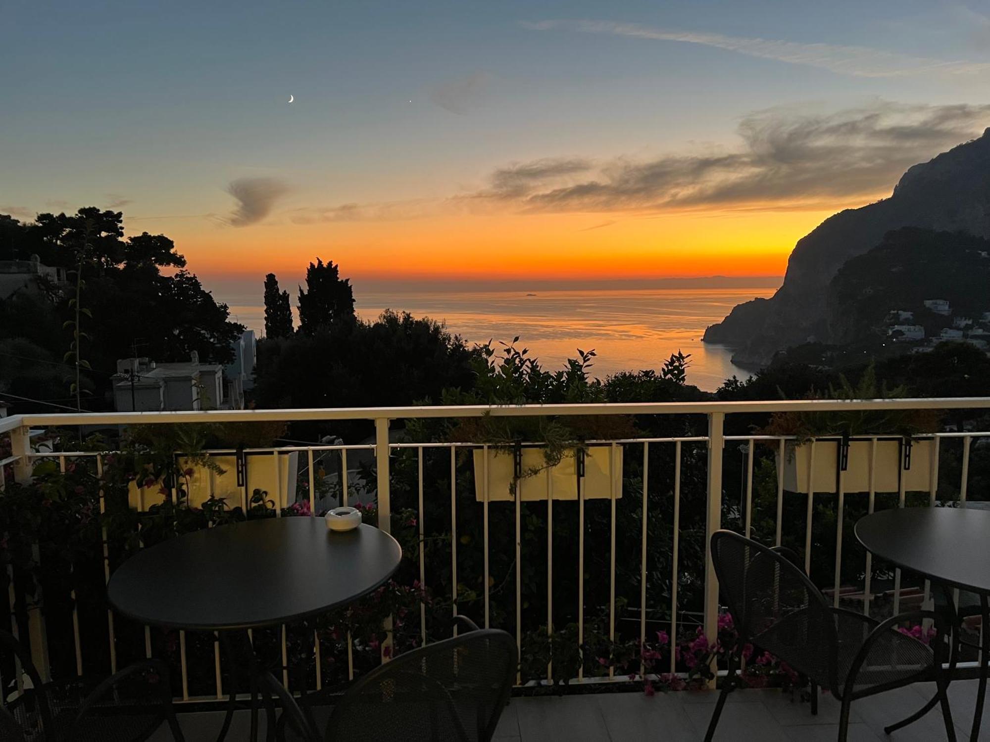 Hotel La Reginella Capri Exterior foto